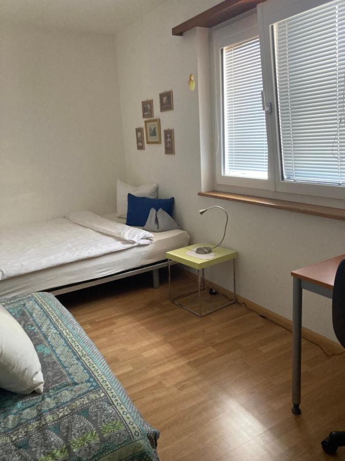 Konditor B & B Frenkendorf Exteriör bild
